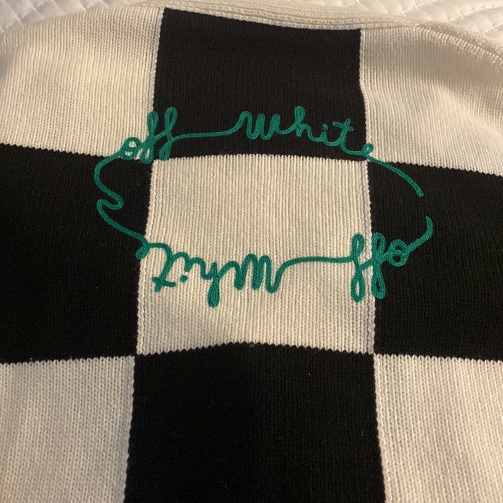 Off-white cardigan - Picture 10 of 17